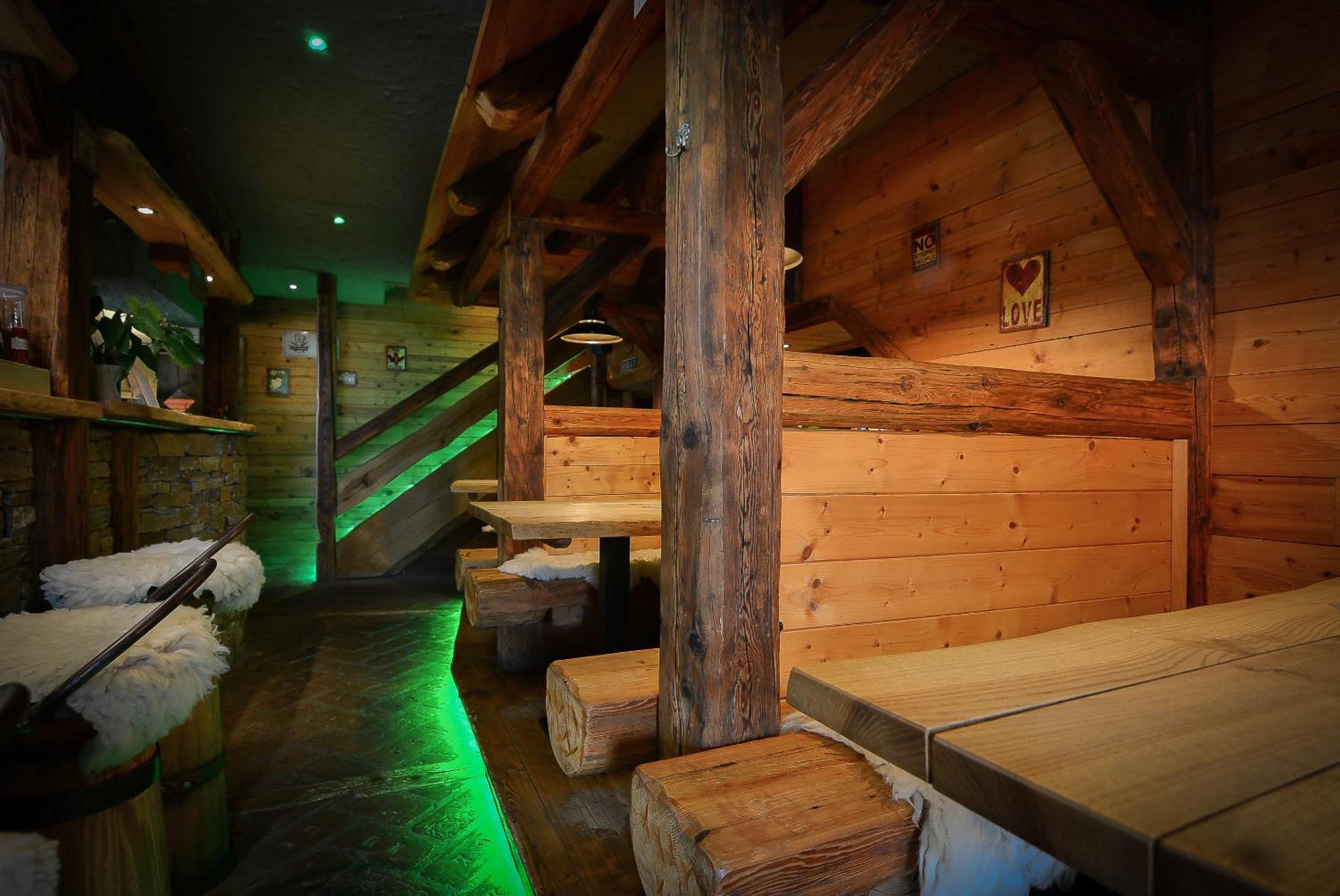 Hotel Friuli Harrachov Exterior foto